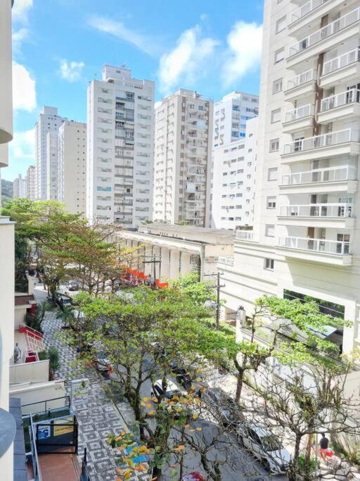 02 Dorms C/Suite, 100M Da Praia De Pitangueiras Guaruja Exterior photo
