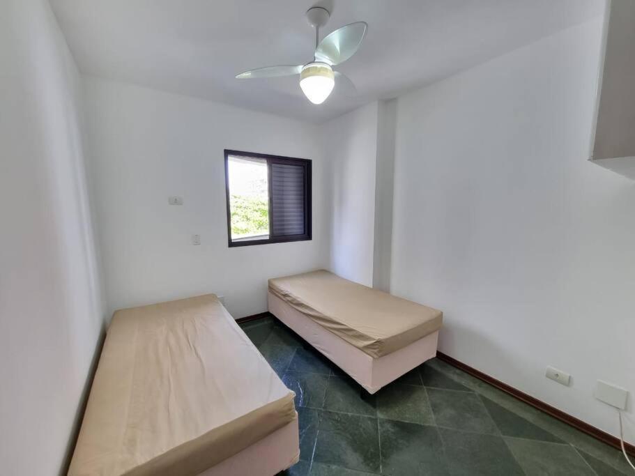 02 Dorms C/Suite, 100M Da Praia De Pitangueiras Guaruja Exterior photo